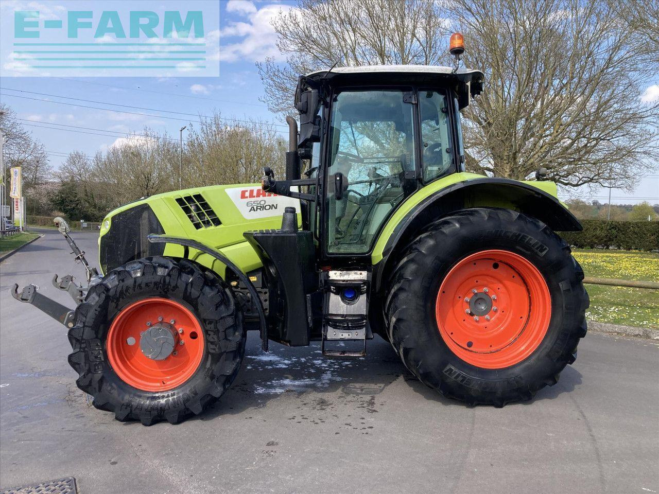 CLAAS ARION 650 T4I CIS 50K CIS - Traktör: fotoğraf 2 CLAAS ARION 650 T4I CIS 50K CIS - Traktör: fotoğraf 2