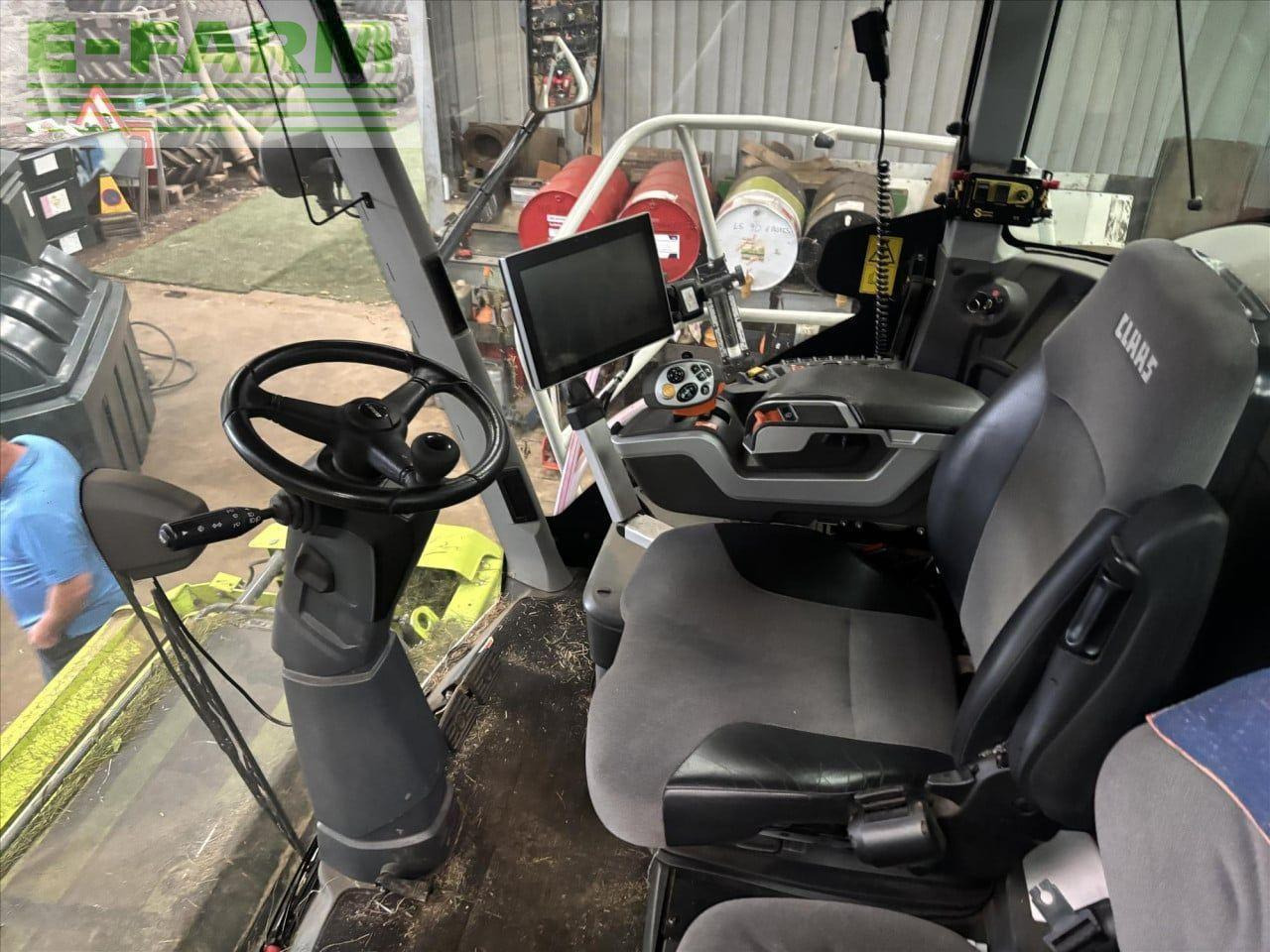 CLAAS JAGUAR 870 4WD - Silaj makinesi: fotoğraf 2 CLAAS JAGUAR 870 4WD - Silaj makinesi: fotoğraf 2