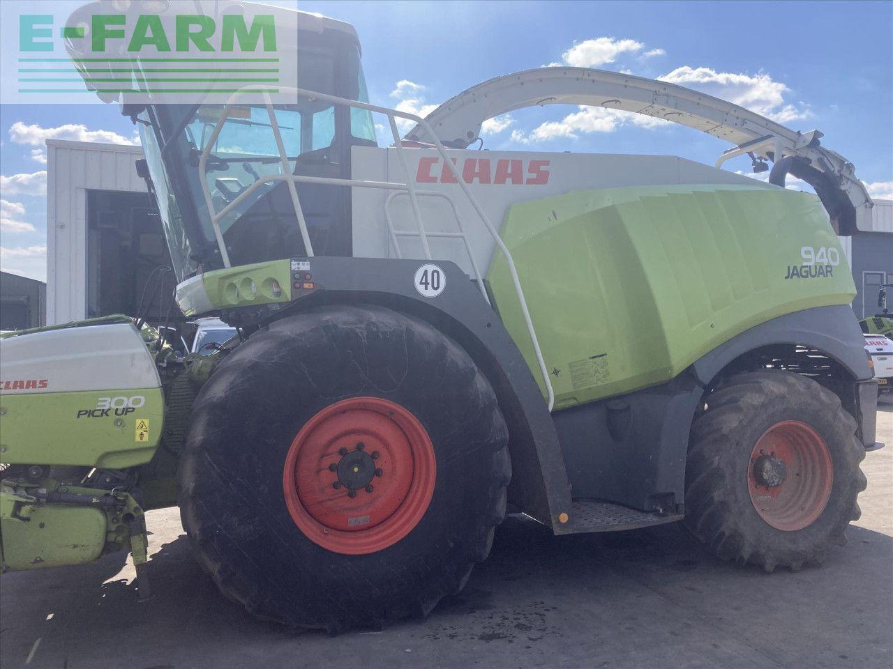 CLAAS JAGUAR 940 C/W PU300 4WD - Silaj makinesi: fotoğraf 4 CLAAS JAGUAR 940 C/W PU300 4WD - Silaj makinesi: fotoğraf 4