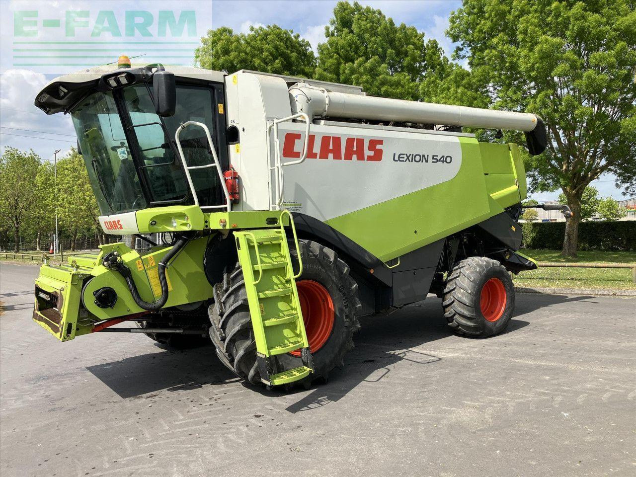 CLAAS LEXION 540 - Biçerdöver: fotoğraf 1 CLAAS LEXION 540 - Biçerdöver: fotoğraf 1