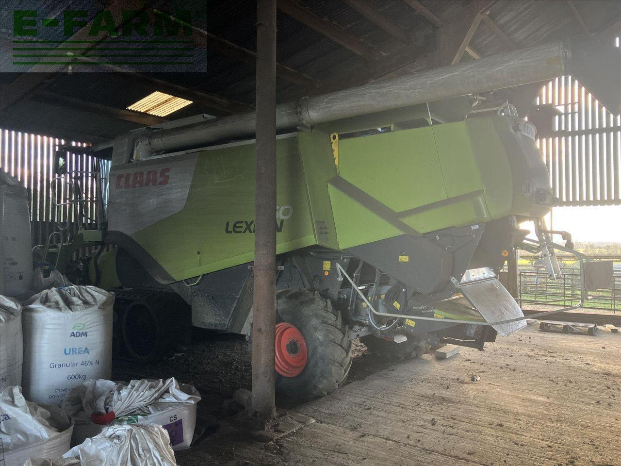 CLAAS LEXION 750 TT - Biçerdöver: fotoğraf 4 CLAAS LEXION 750 TT - Biçerdöver: fotoğraf 4