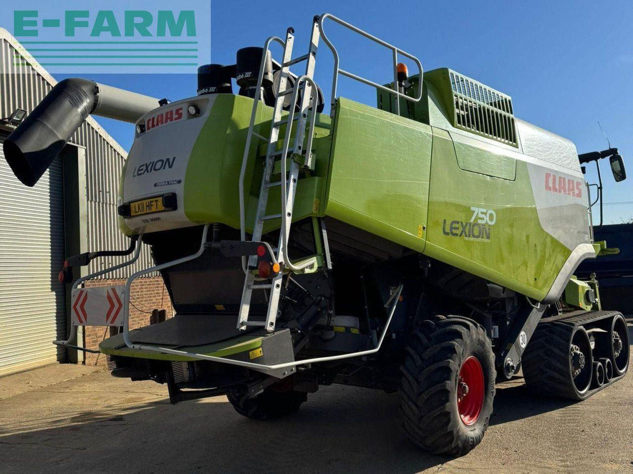 CLAAS LEXION 750TT & VARIO 900 - Biçerdöver: fotoğraf 4 CLAAS LEXION 750TT & VARIO 900 - Biçerdöver: fotoğraf 4
