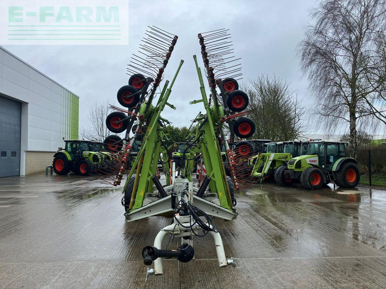 CLAAS LINER 3600 - Ot toplama tırmığı: fotoğraf 2 CLAAS LINER 3600 - Ot toplama tırmığı: fotoğraf 2
