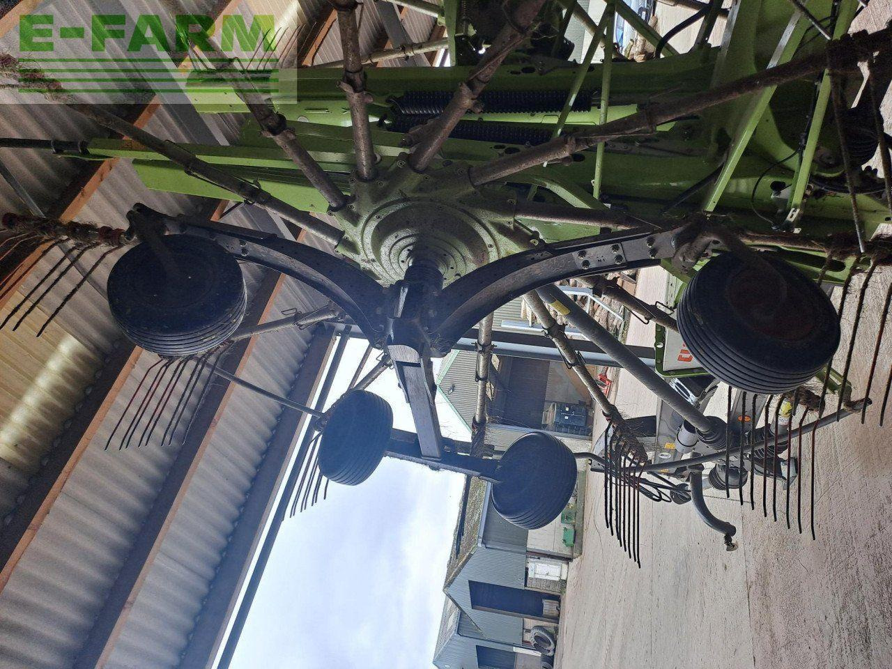 CLAAS LINER 4800 BUSINESS - Ot toplama tırmığı: fotoğraf 3 CLAAS LINER 4800 BUSINESS - Ot toplama tırmığı: fotoğraf 3