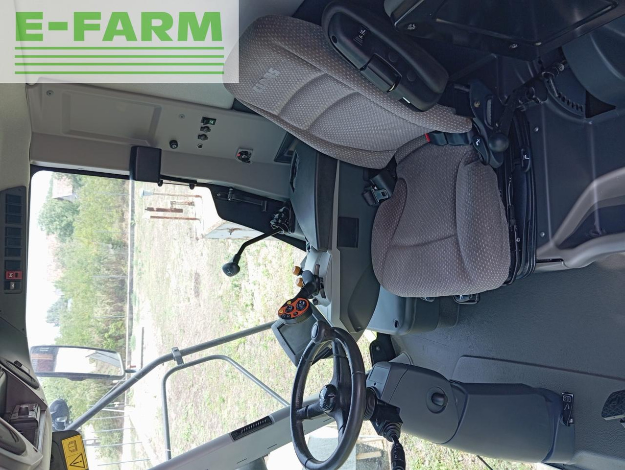 CLAAS Tucano 330 - Biçerdöver: fotoğraf 4 CLAAS Tucano 330 - Biçerdöver: fotoğraf 4