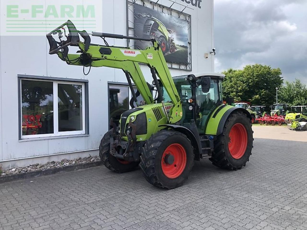 CLAAS arion 450 cis panoramic mit fl 120 c und fkh CIS - Traktör: fotoğraf 1 CLAAS arion 450 cis panoramic mit fl 120 c und fkh CIS - Traktör: fotoğraf 1