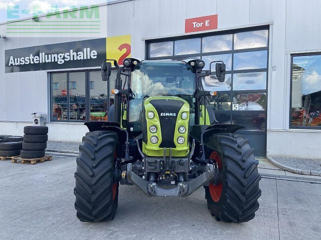CLAAS arion 450 stage v (cis) CIS - Traktör: fotoğraf 2 CLAAS arion 450 stage v (cis) CIS - Traktör: fotoğraf 2