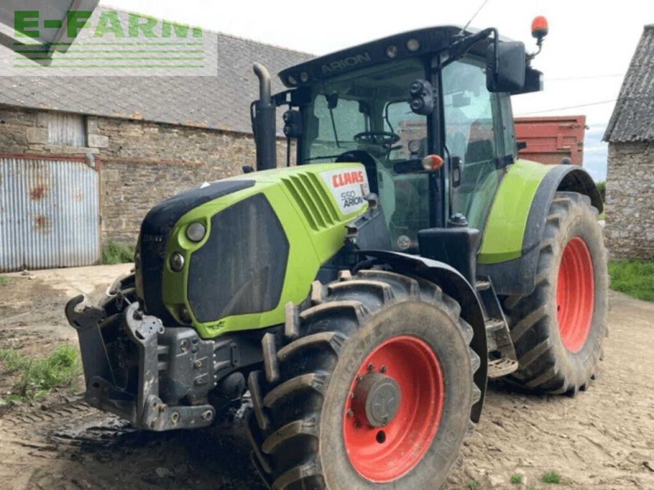 CLAAS arion 550 t4i - Traktör: fotoğraf 1 CLAAS arion 550 t4i - Traktör: fotoğraf 1