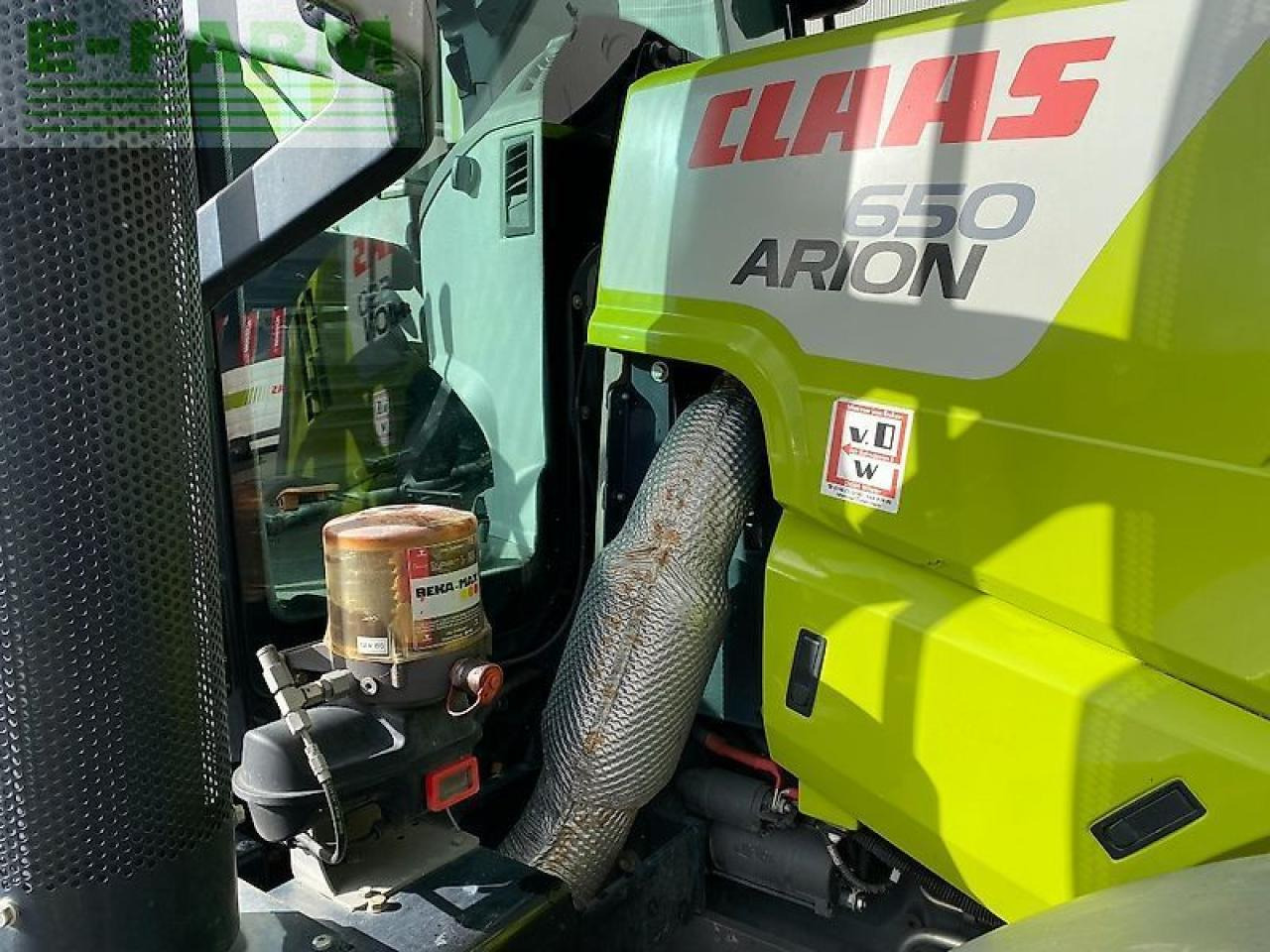CLAAS arion 650 hexashift cis HEXASHIFT CIS - Traktör: fotoğraf 3 CLAAS arion 650 hexashift cis HEXASHIFT CIS - Traktör: fotoğraf 3