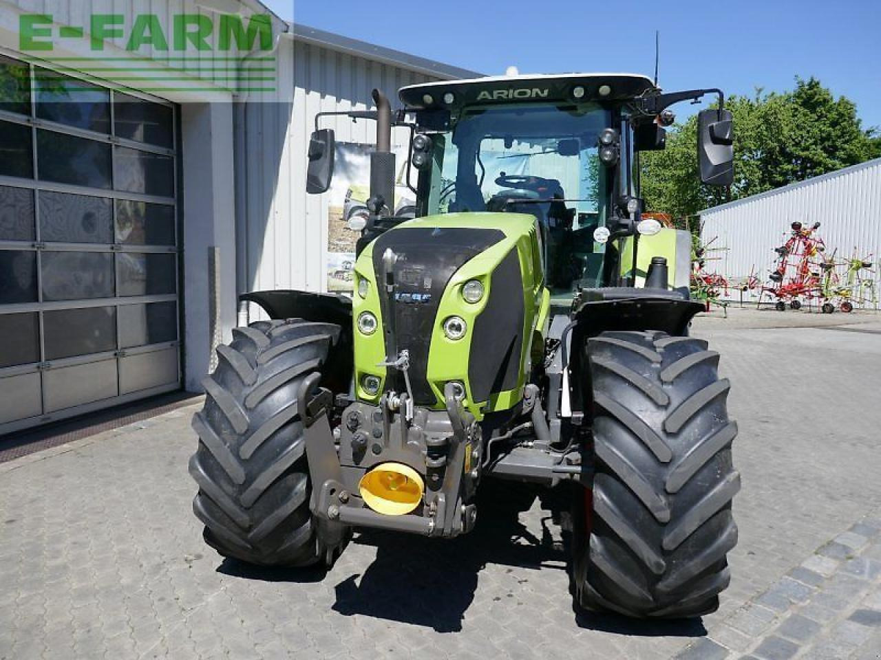 CLAAS arion 660 cmatic cebis CMATIC CEBIS - Traktör: fotoğraf 2 CLAAS arion 660 cmatic cebis CMATIC CEBIS - Traktör: fotoğraf 2