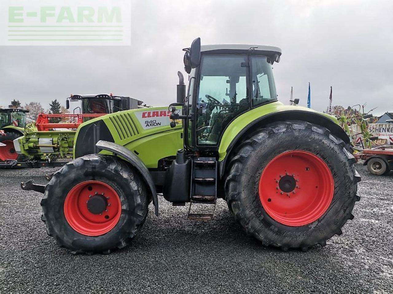 CLAAS axion 840 hexashift HEXASHIFT - Traktör: fotoğraf 5 CLAAS axion 840 hexashift HEXASHIFT - Traktör: fotoğraf 5