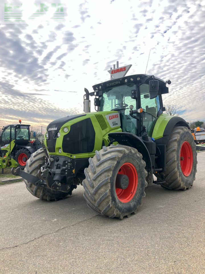 CLAAS axion 850 hexashift HEXASHIFT - Traktör: fotoğraf 1 CLAAS axion 850 hexashift HEXASHIFT - Traktör: fotoğraf 1