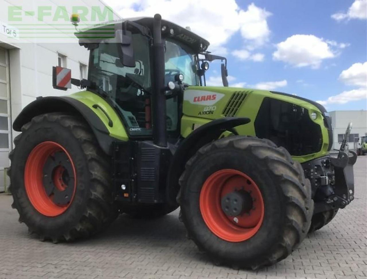 CLAAS axion 870 - Traktör: fotoğraf 2 CLAAS axion 870 - Traktör: fotoğraf 2