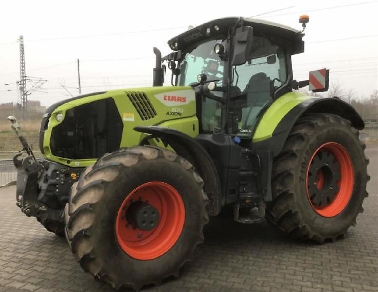 CLAAS axion 870 - Traktör: fotoğraf 1 CLAAS axion 870 - Traktör: fotoğraf 1