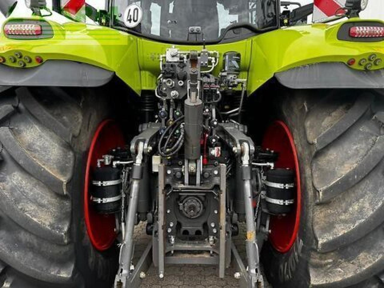 CLAAS axion 870 - Traktör: fotoğraf 5 CLAAS axion 870 - Traktör: fotoğraf 5