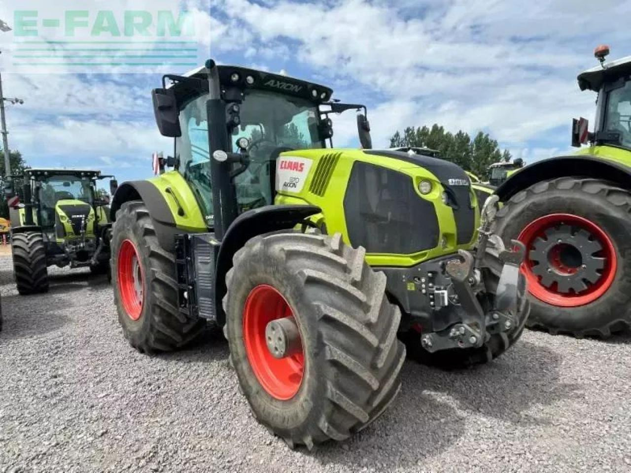 CLAAS axion 870 - Traktör: fotoğraf 2 CLAAS axion 870 - Traktör: fotoğraf 2