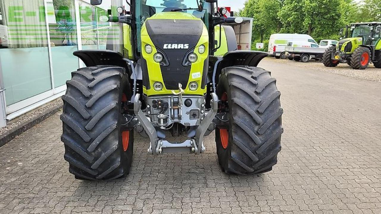 CLAAS axion 870 cmatic CMATIC - Traktör: fotoğraf 3 CLAAS axion 870 cmatic CMATIC - Traktör: fotoğraf 3