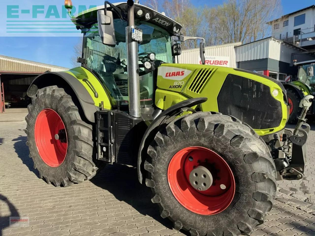 CLAAS axion 870 cmatic cis+ CMATIC CIS+ - Traktör: fotoğraf 4 CLAAS axion 870 cmatic cis+ CMATIC CIS+ - Traktör: fotoğraf 4
