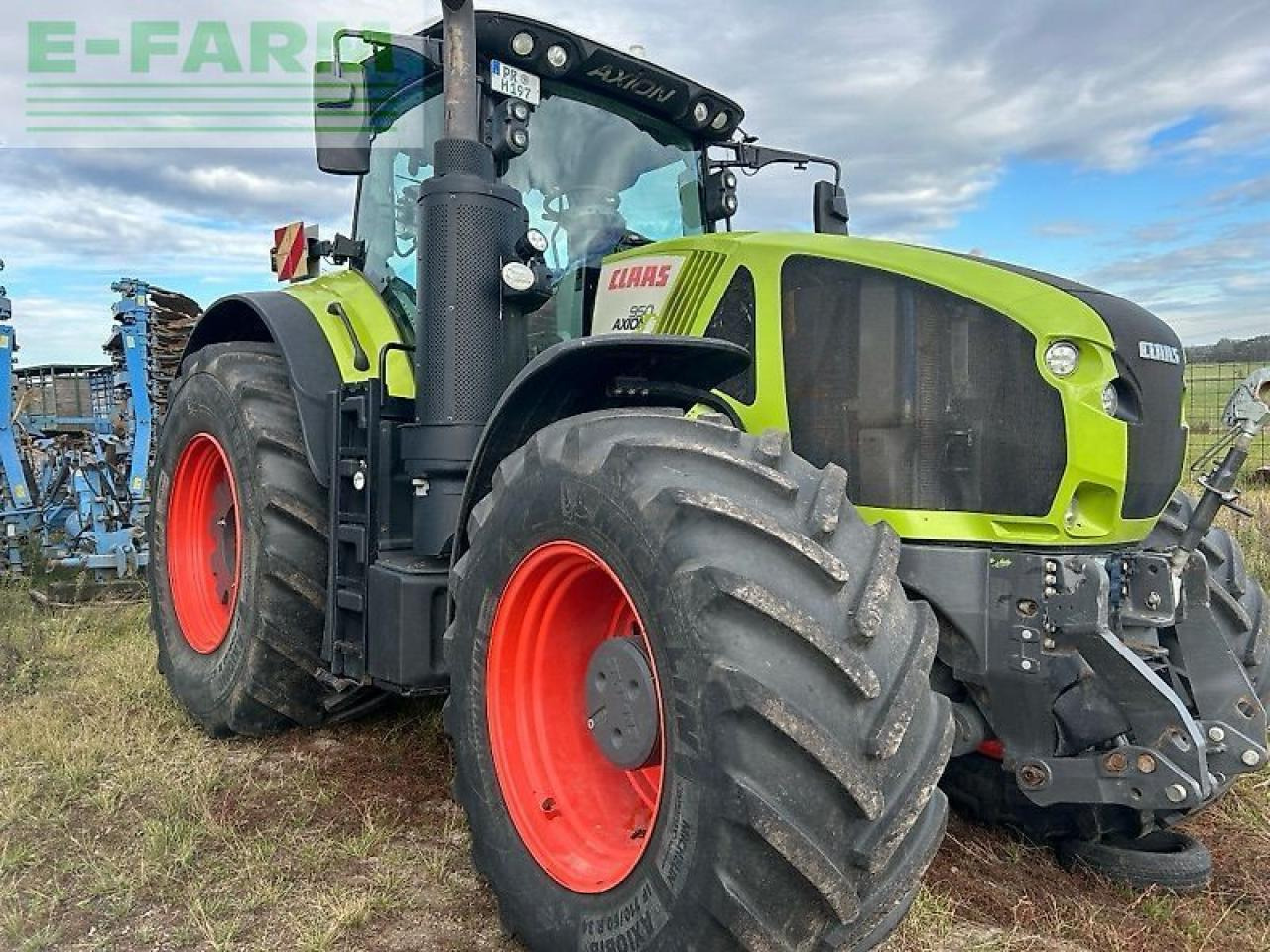 CLAAS axion 950 - Traktör: fotoğraf 2 CLAAS axion 950 - Traktör: fotoğraf 2