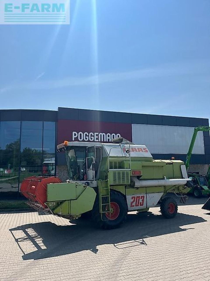 CLAAS dominator 88 - Biçerdöver: fotoğraf 1 CLAAS dominator 88 - Biçerdöver: fotoğraf 1