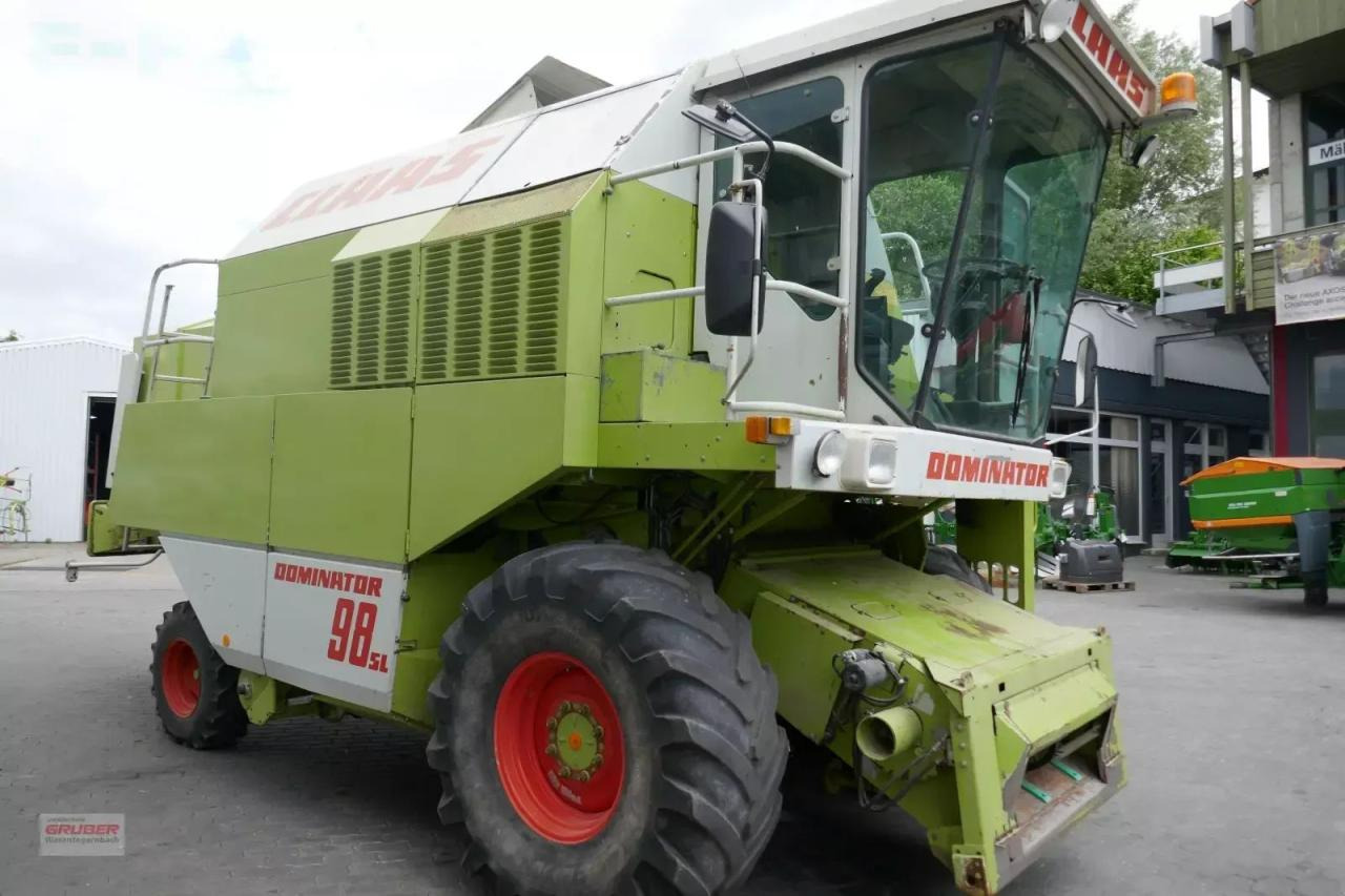 CLAAS dominator 98 sl - Biçerdöver: fotoğraf 3 CLAAS dominator 98 sl - Biçerdöver: fotoğraf 3