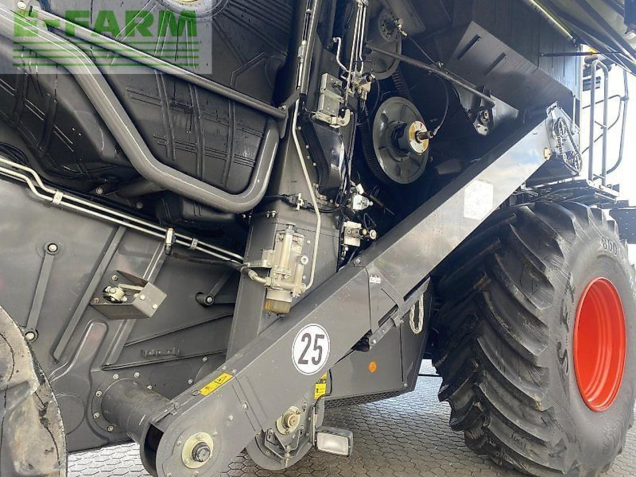 CLAAS lexion 5400 - Biçerdöver: fotoğraf 5 CLAAS lexion 5400 - Biçerdöver: fotoğraf 5
