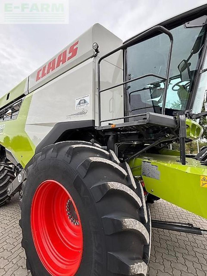 CLAAS lexion 6800 - Biçerdöver: fotoğraf 5 CLAAS lexion 6800 - Biçerdöver: fotoğraf 5