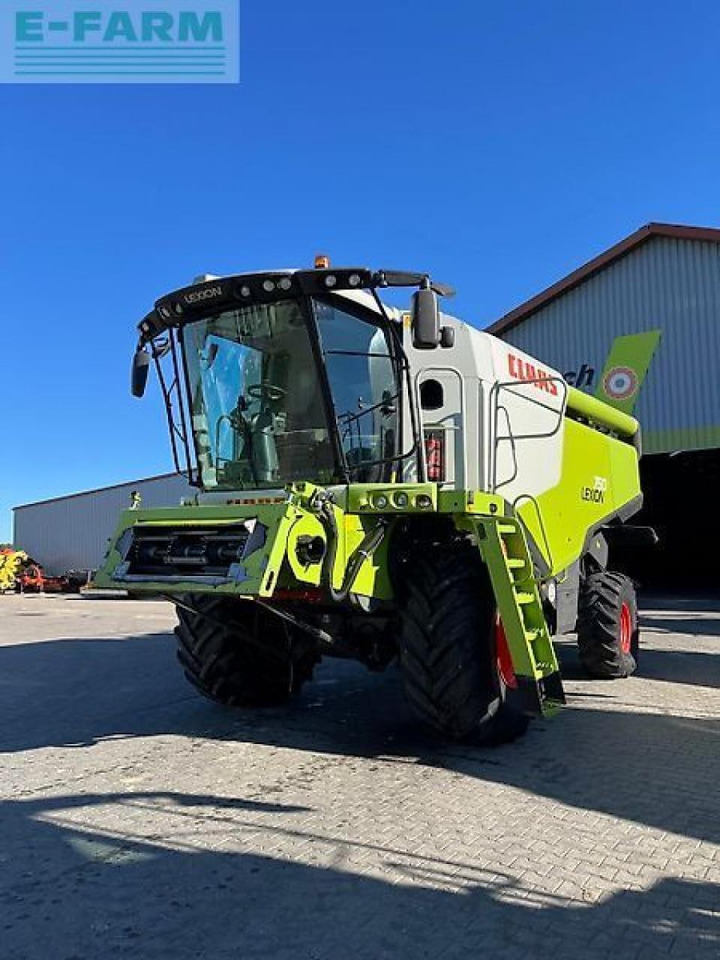 CLAAS lexion 750 - Biçerdöver: fotoğraf 1 CLAAS lexion 750 - Biçerdöver: fotoğraf 1