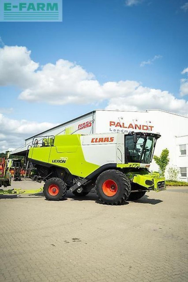 CLAAS lexion 750 - Biçerdöver: fotoğraf 1 CLAAS lexion 750 - Biçerdöver: fotoğraf 1