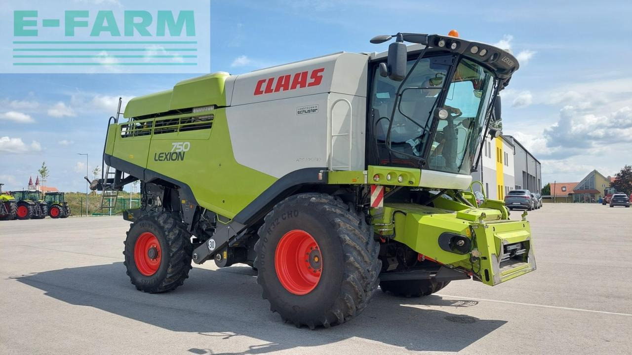 CLAAS lexion 750 (stage iv) - Biçerdöver: fotoğraf 1 CLAAS lexion 750 (stage iv) - Biçerdöver: fotoğraf 1