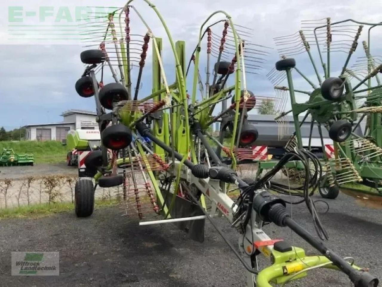 CLAAS liner 2800 - Ot toplama tırmığı: fotoğraf 2 CLAAS liner 2800 - Ot toplama tırmığı: fotoğraf 2