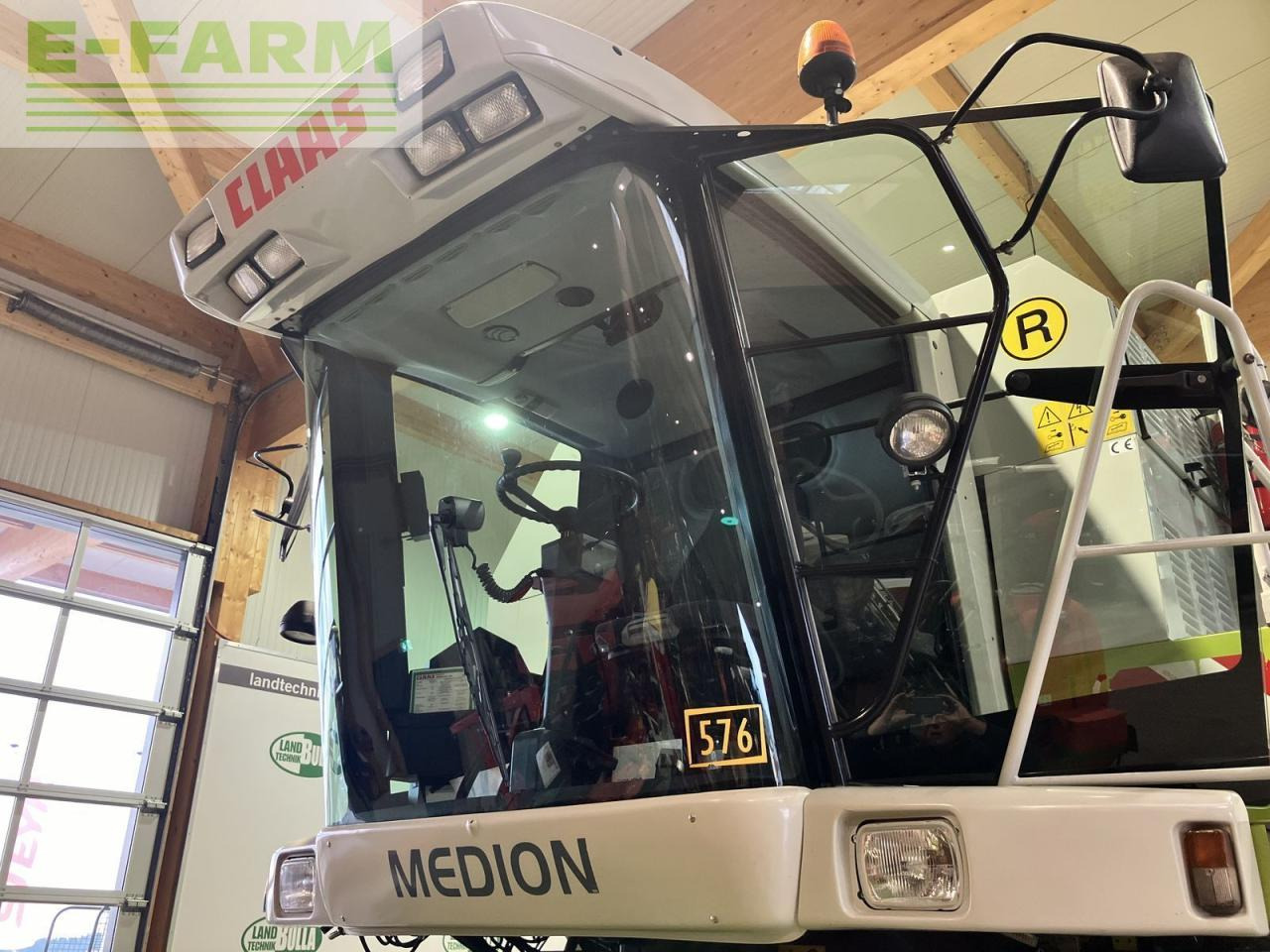 Biçerdöver CLAAS medion 330: fotoğraf 13 Biçerdöver CLAAS medion 330: fotoğraf 13