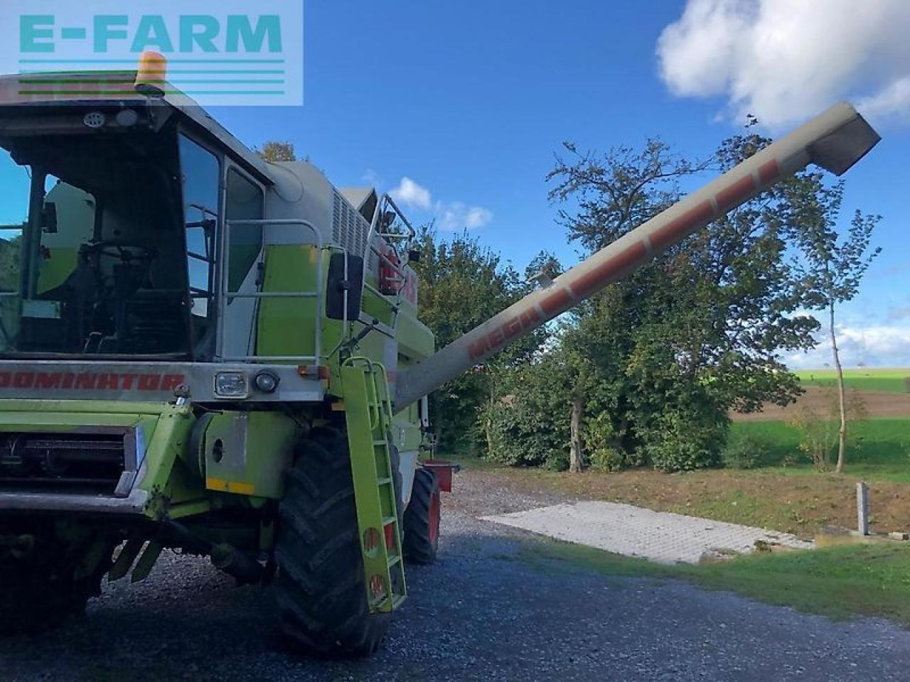 Biçerdöver CLAAS mega 208: fotoğraf 7