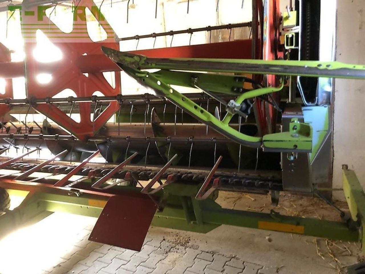 Biçerdöver CLAAS mega 208: fotoğraf 29