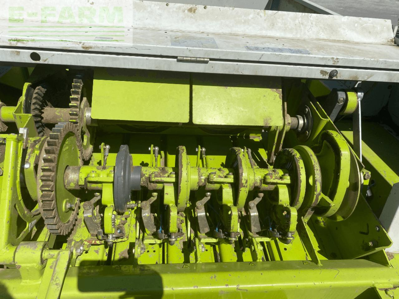 Kare balya makinesi CLAAS quadrant 1150: fotoğraf 15 Kare balya makinesi CLAAS quadrant 1150: fotoğraf 15