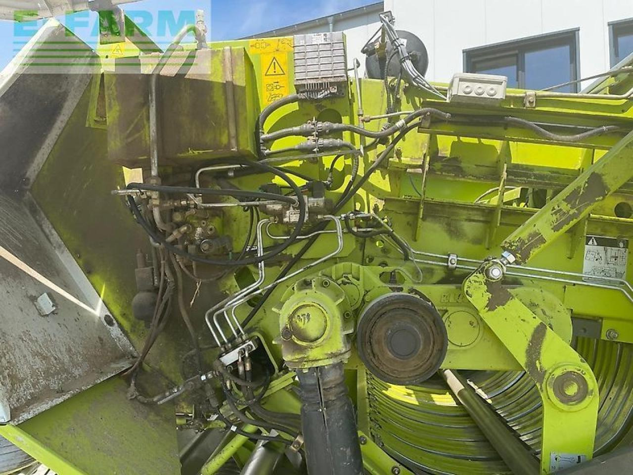 CLAAS quadrant 2200 - Kare balya makinesi: fotoğraf 3 CLAAS quadrant 2200 - Kare balya makinesi: fotoğraf 3