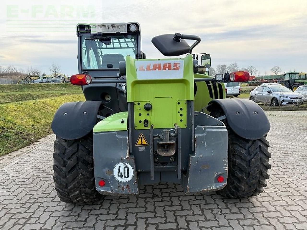 CLAAS scorpion 7055 - Teleskopik yükleyici: fotoğraf 4 CLAAS scorpion 7055 - Teleskopik yükleyici: fotoğraf 4