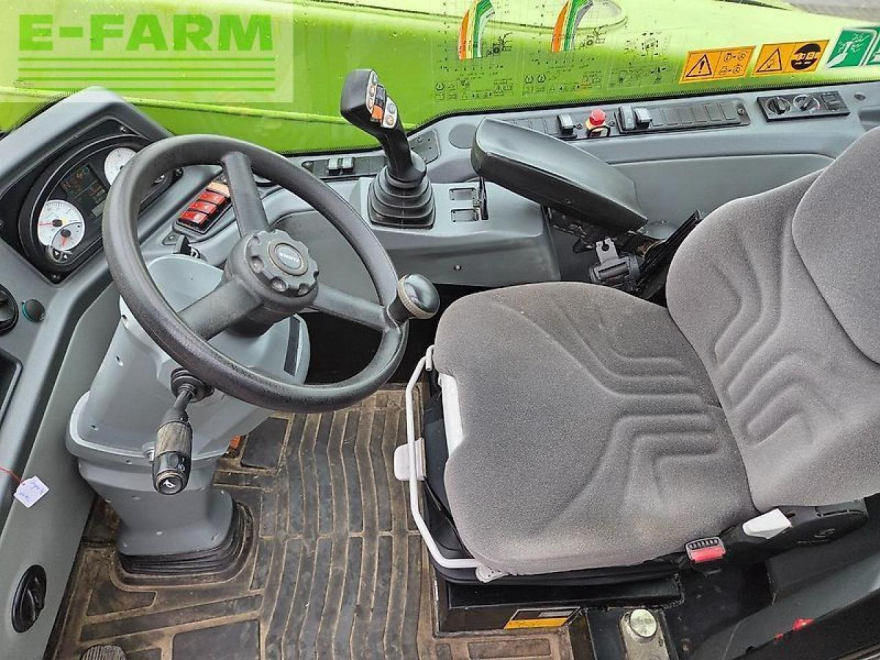 CLAAS scorpion 746 - Teleskopik yükleyici: fotoğraf 5 CLAAS scorpion 746 - Teleskopik yükleyici: fotoğraf 5