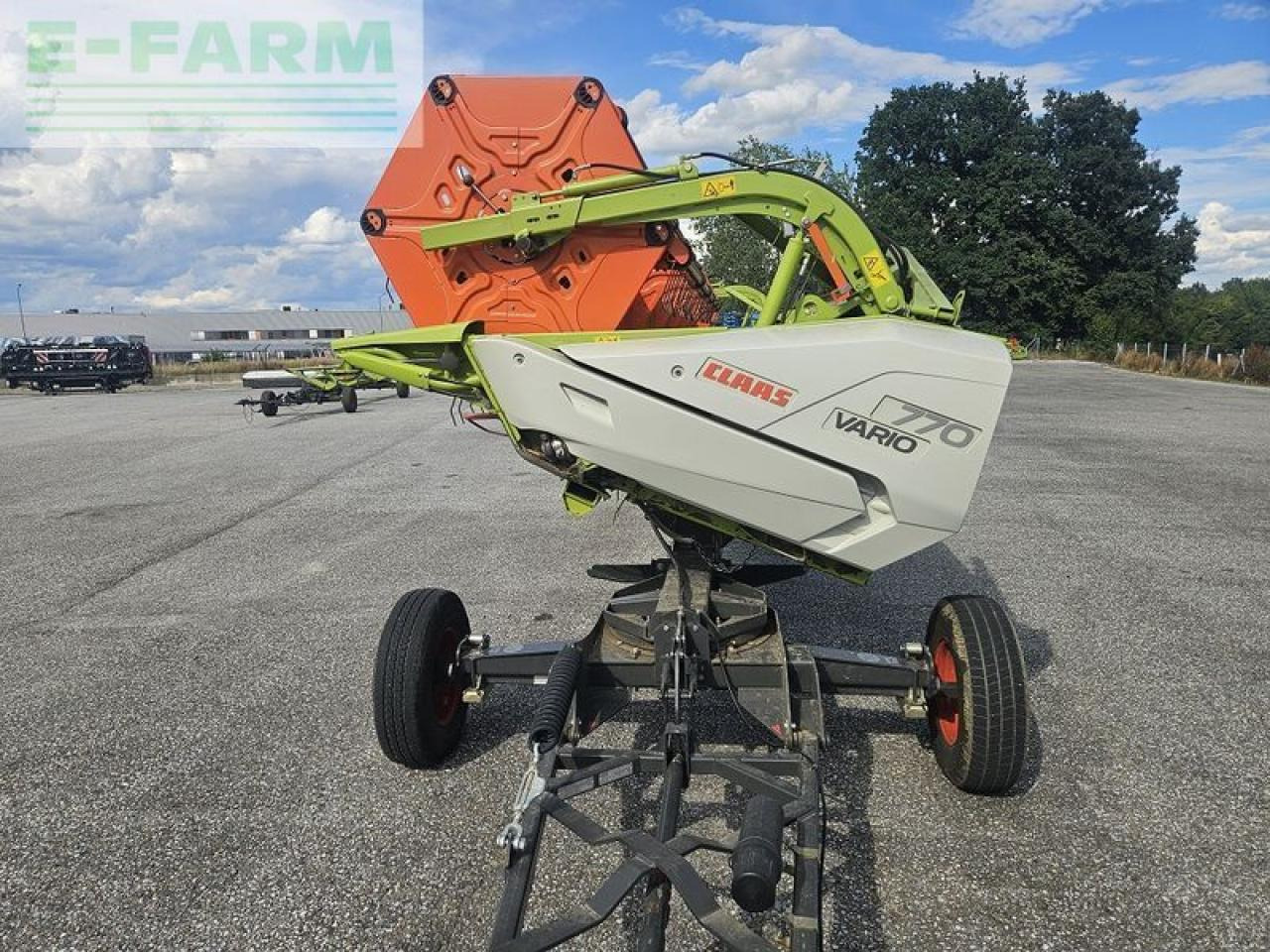 CLAAS vario 770 + rapstrenner + transportwagen - Biçerdöver tablası: fotoğraf 2 CLAAS vario 770 + rapstrenner + transportwagen - Biçerdöver tablası: fotoğraf 2