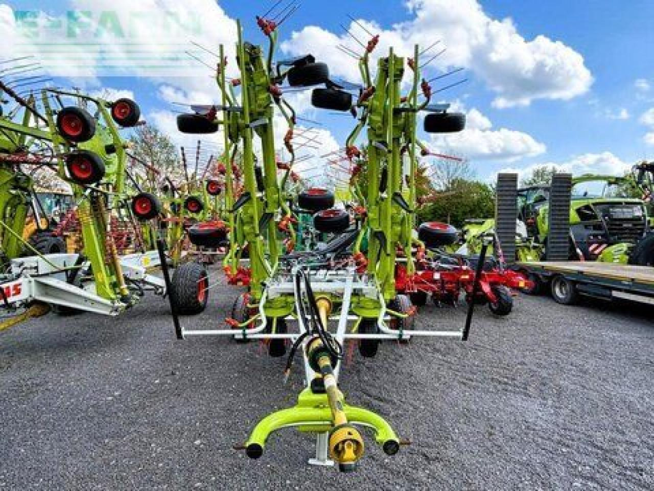 CLAAS volto 1100 t, wie neu ! - Ot toplama tırmığı: fotoğraf 2 CLAAS volto 1100 t, wie neu ! - Ot toplama tırmığı: fotoğraf 2