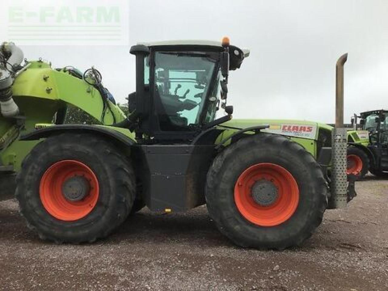 CLAAS xerion 3800 trac vc TRAC VC - Traktör: fotoğraf 5 CLAAS xerion 3800 trac vc TRAC VC - Traktör: fotoğraf 5