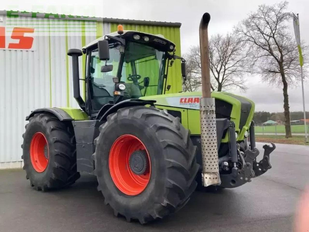CLAAS xerion 3800 trac vc TRAC VC - Traktör: fotoğraf 3 CLAAS xerion 3800 trac vc TRAC VC - Traktör: fotoğraf 3