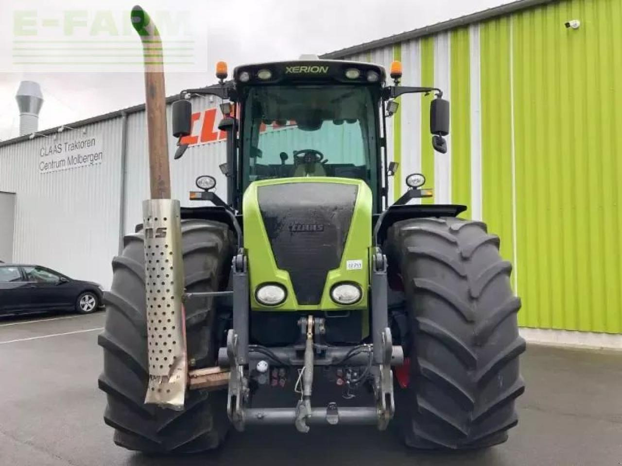 CLAAS xerion 3800 trac vc TRAC VC - Traktör: fotoğraf 2 CLAAS xerion 3800 trac vc TRAC VC - Traktör: fotoğraf 2