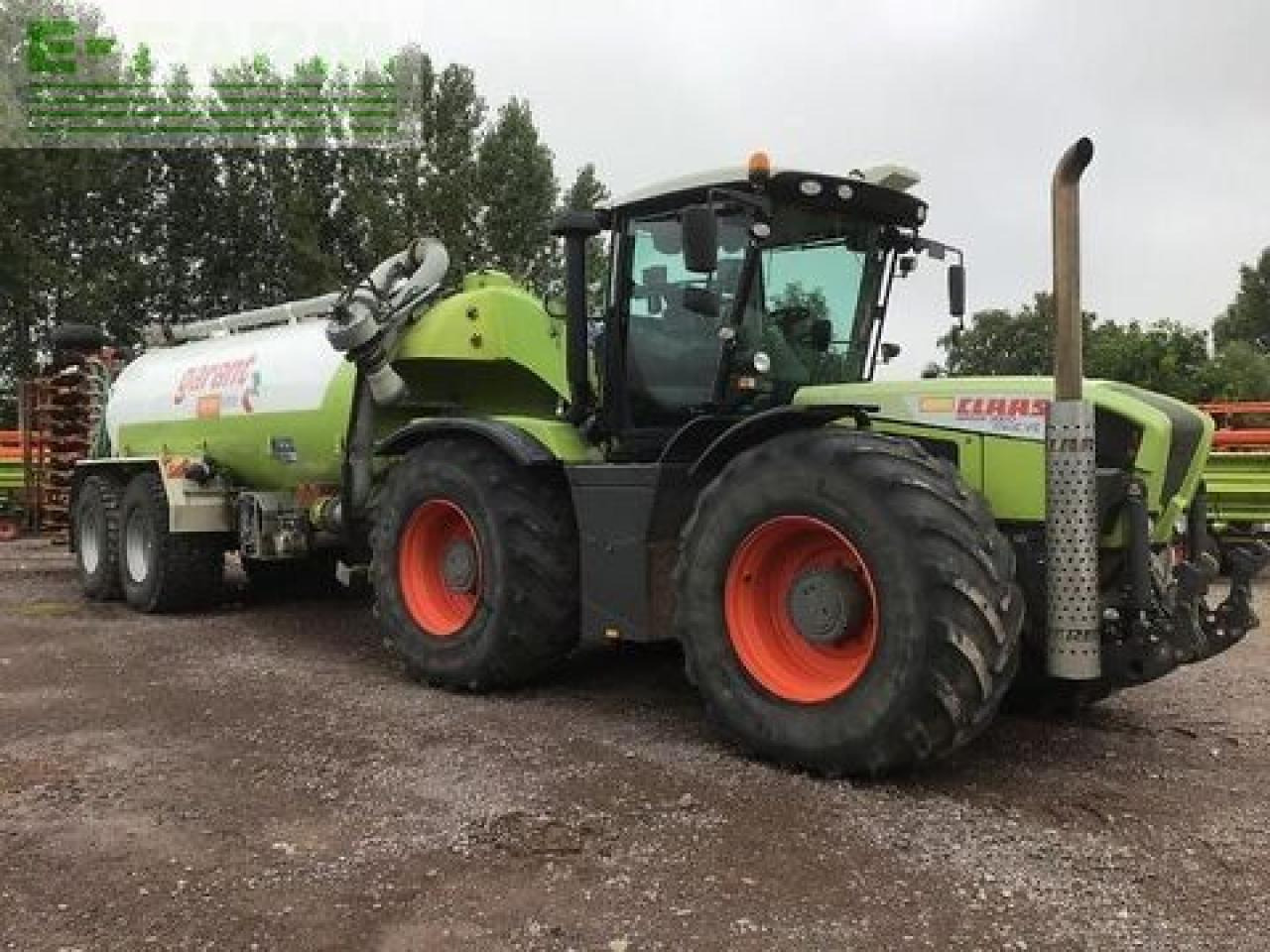 CLAAS xerion 3800 trac vc TRAC VC - Traktör: fotoğraf 3 CLAAS xerion 3800 trac vc TRAC VC - Traktör: fotoğraf 3