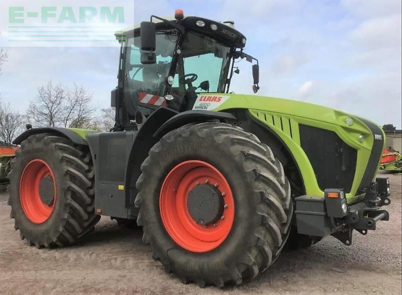 CLAAS xerion 4200 trac TRAC - Traktör: fotoğraf 3 CLAAS xerion 4200 trac TRAC - Traktör: fotoğraf 3