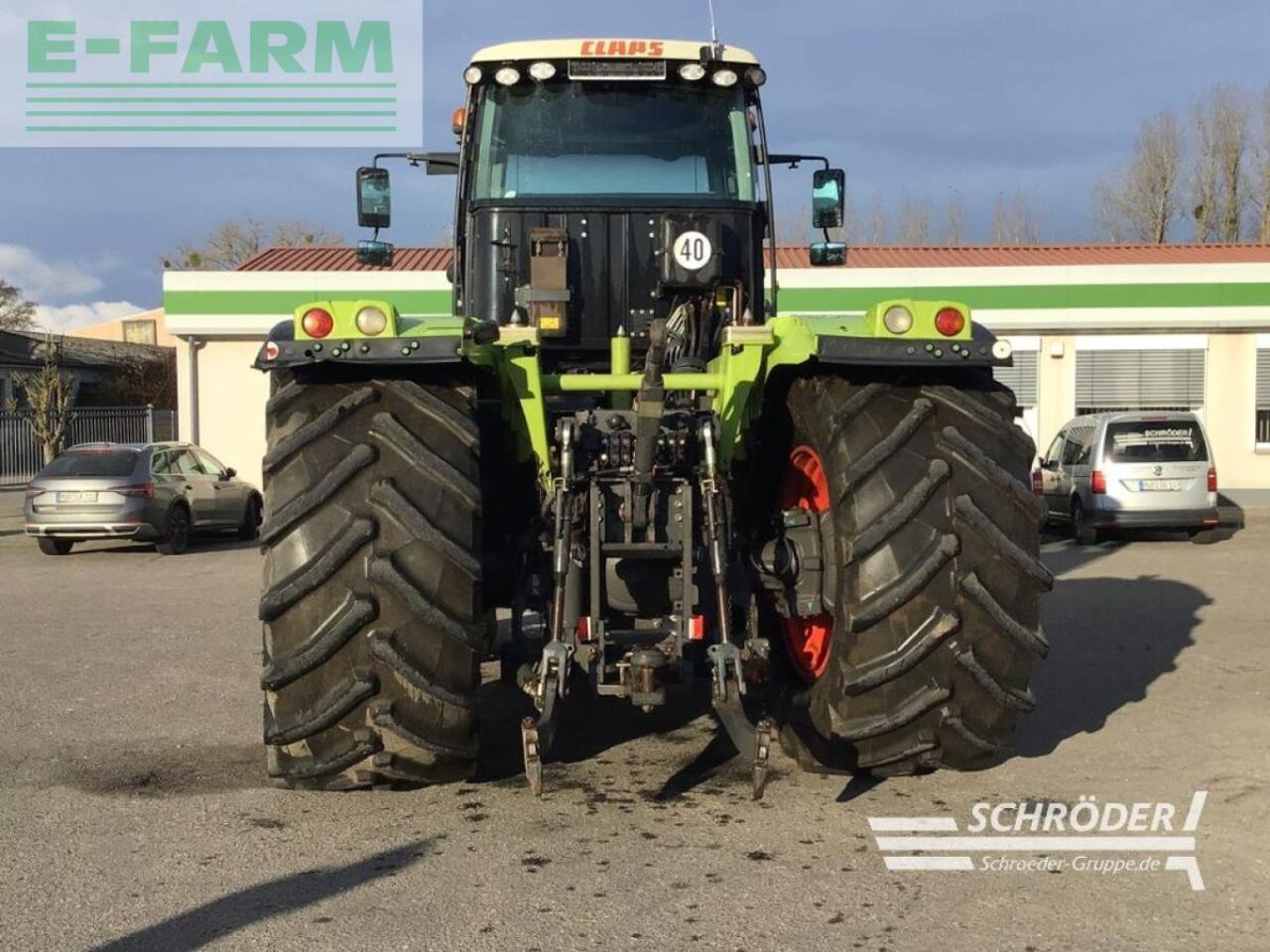 CLAAS xerion 4500 - Traktör: fotoğraf 4 CLAAS xerion 4500 - Traktör: fotoğraf 4