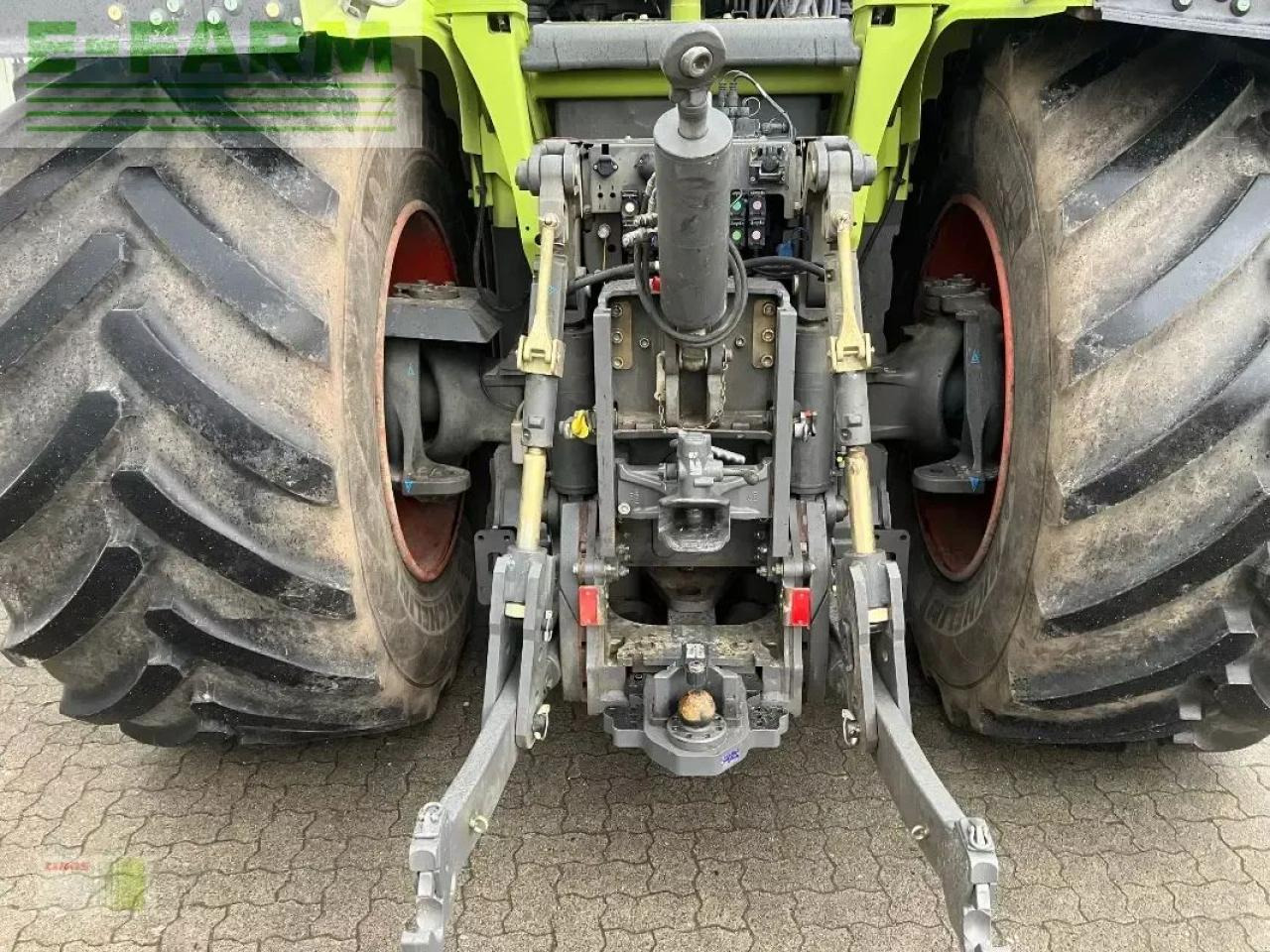 Traktör CLAAS xerion 5000 trac vc TRAC VC: fotoğraf 12