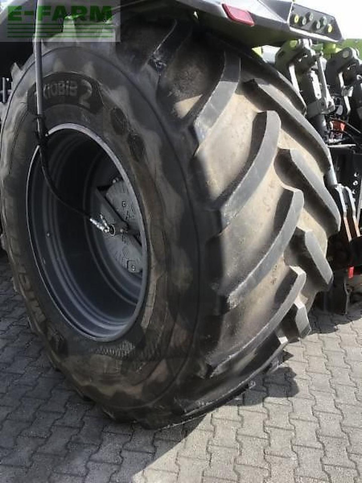 Traktör CLAAS xerion 5000 trac vc TRAC VC: fotoğraf 11 Traktör CLAAS xerion 5000 trac vc TRAC VC: fotoğraf 11