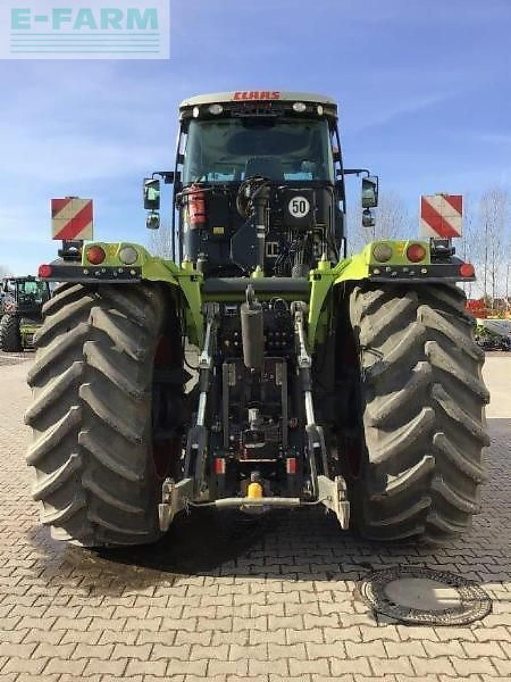 CLAAS xerion 5000 trac vc TRAC VC - Traktör: fotoğraf 5 CLAAS xerion 5000 trac vc TRAC VC - Traktör: fotoğraf 5