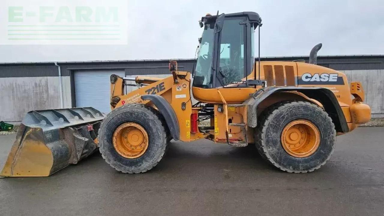 Case-IH 721 e - Mini ekskavatör: fotoğraf 1 Case-IH 721 e - Mini ekskavatör: fotoğraf 1